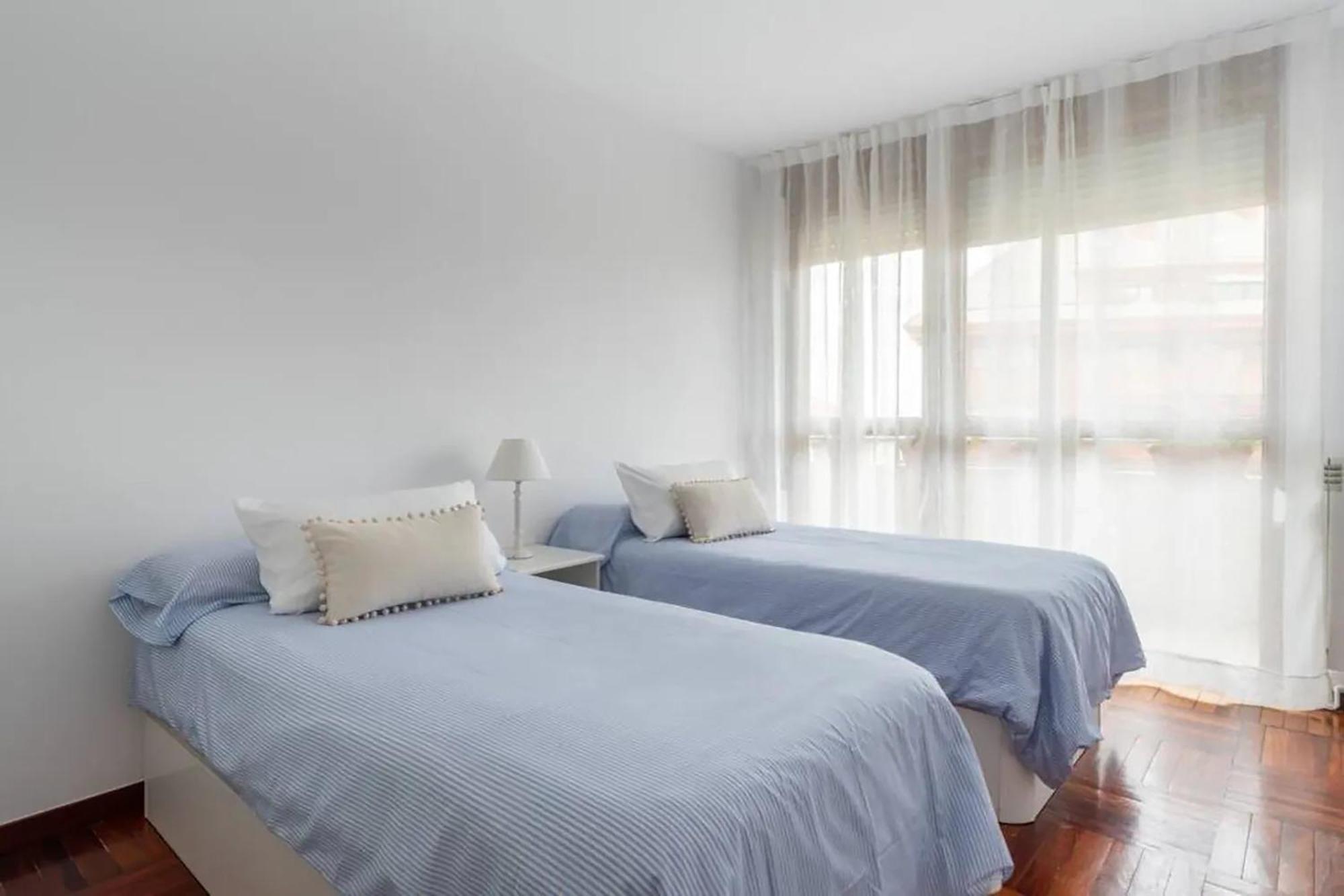 Apartamento En Alto Miranda Con Parking Apartment Santander Bagian luar foto
