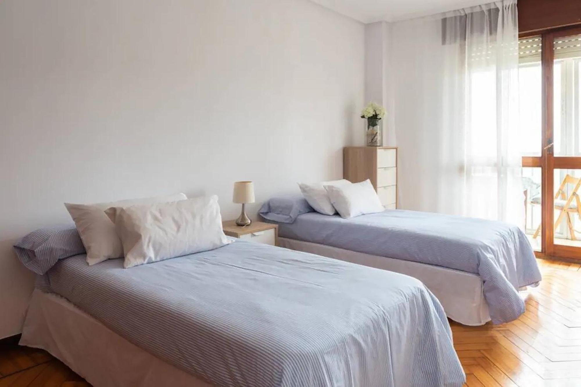 Apartamento En Alto Miranda Con Parking Apartment Santander Bagian luar foto